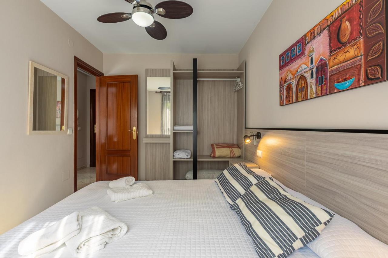 Apartamentos Guerrero Torre Del Mar Ngoại thất bức ảnh