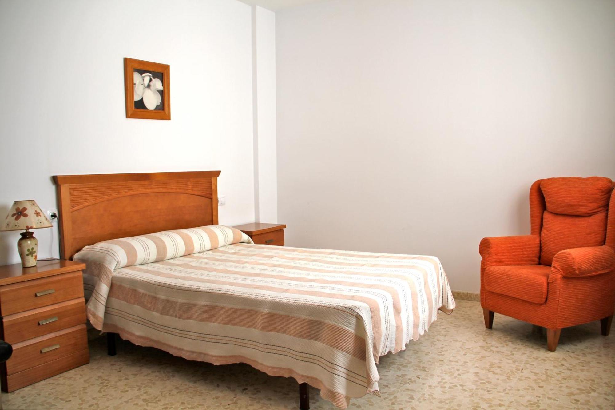 Apartamentos Guerrero Torre Del Mar Phòng bức ảnh