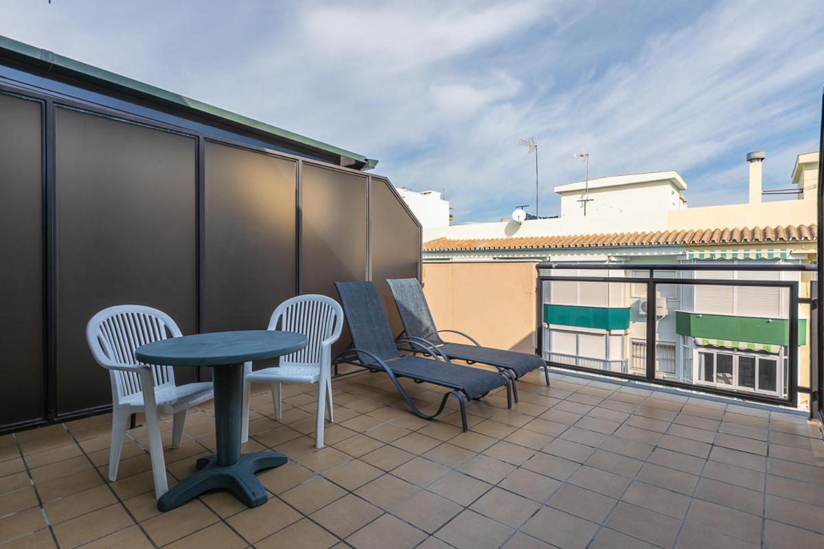 Apartamentos Guerrero Torre Del Mar Ngoại thất bức ảnh