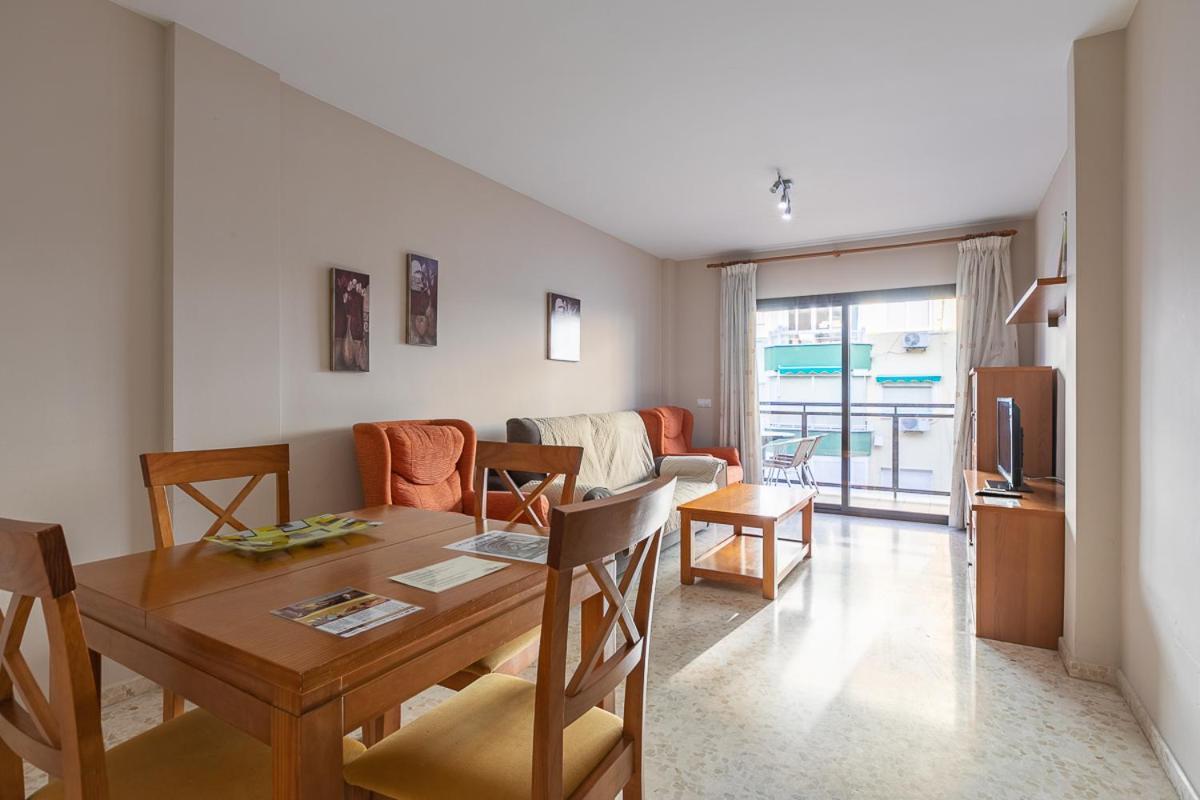 Apartamentos Guerrero Torre Del Mar Ngoại thất bức ảnh