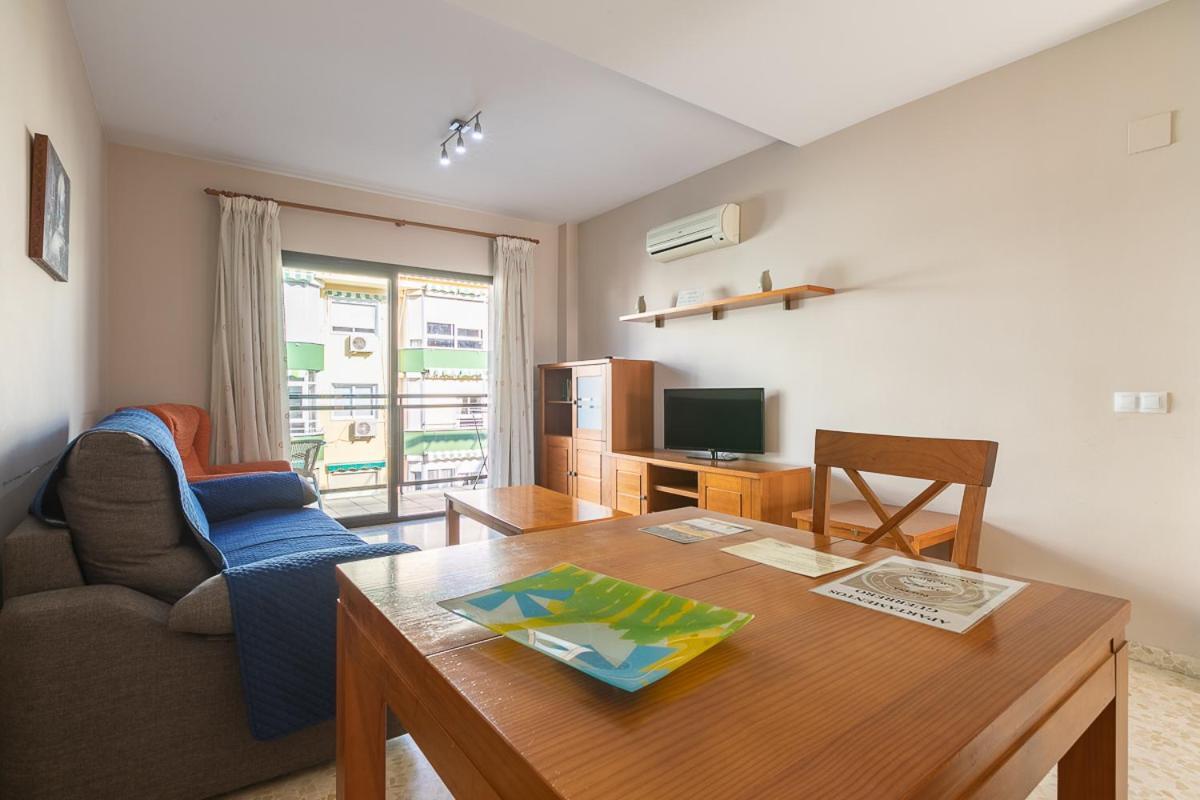 Apartamentos Guerrero Torre Del Mar Ngoại thất bức ảnh