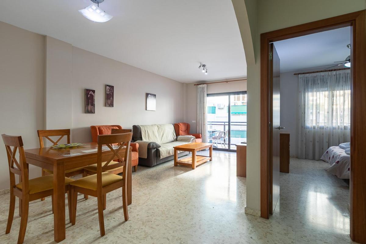 Apartamentos Guerrero Torre Del Mar Ngoại thất bức ảnh