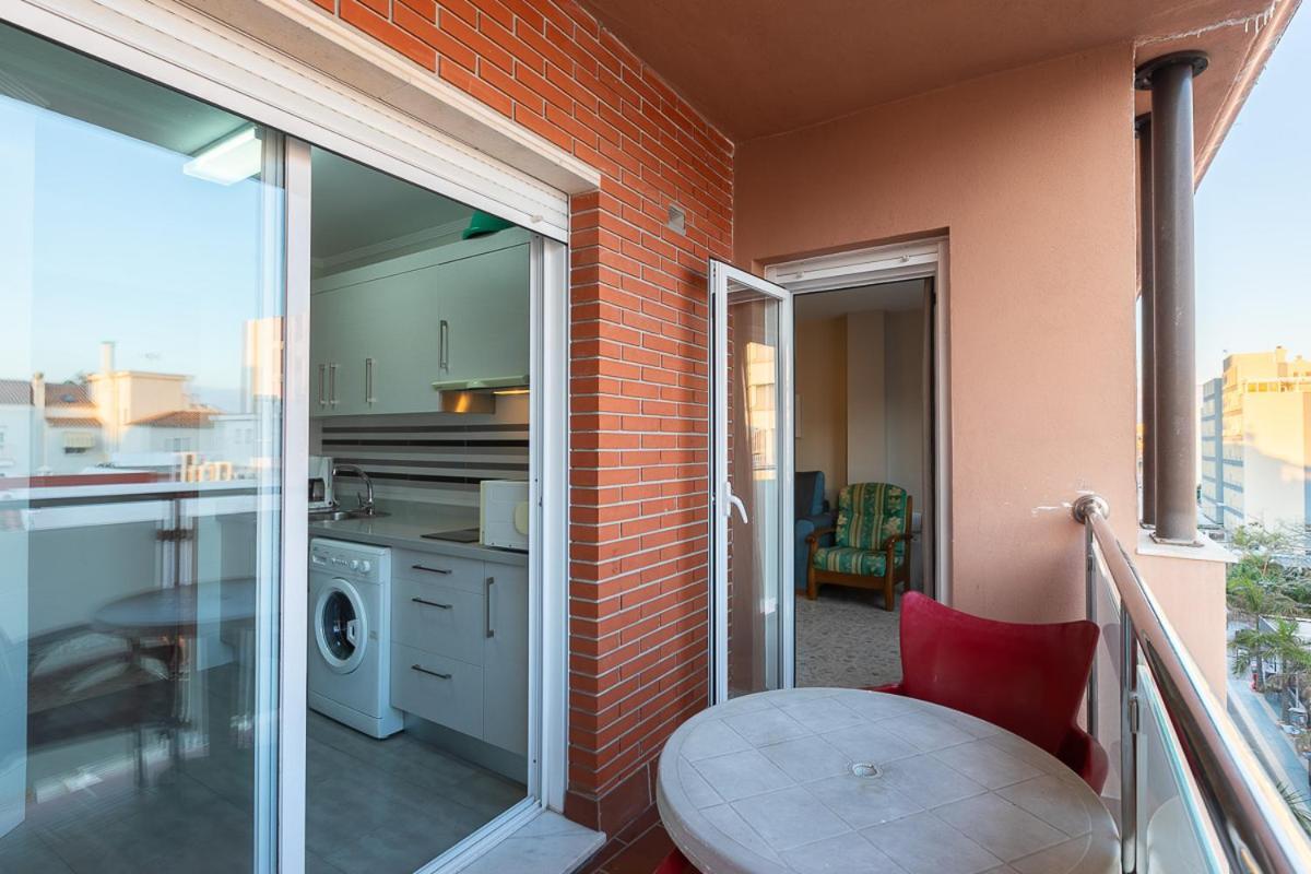 Apartamentos Guerrero Torre Del Mar Ngoại thất bức ảnh